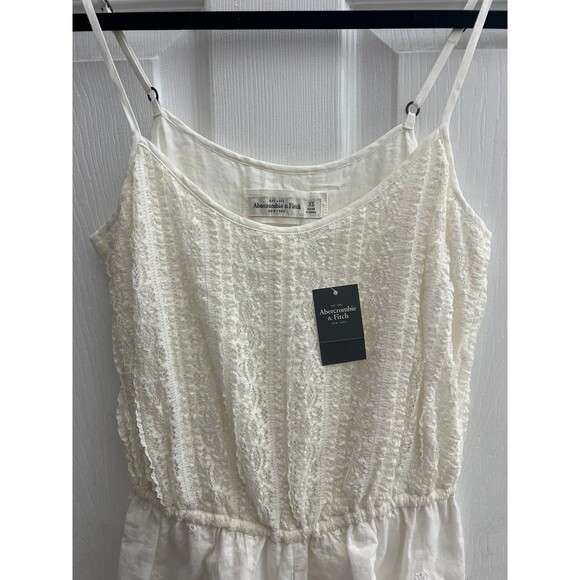 Abercrombie & Fitch NWT white eyelet lace shorts romper XS - Picture 3 of 8